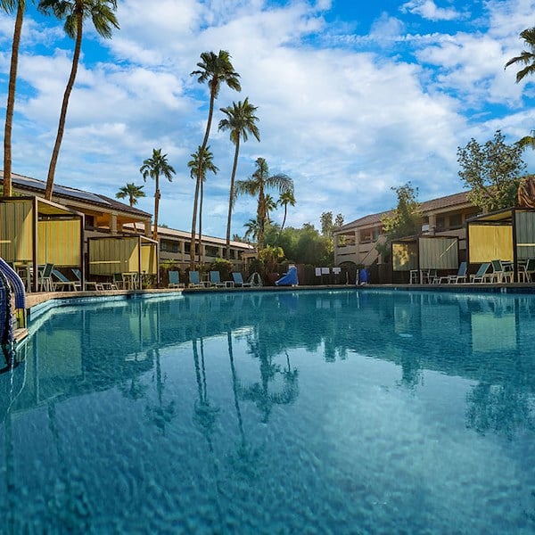 Outdoor Pool & Hot Tub at La Fuente Inn & Suites Hotel, Yuma, Arizona